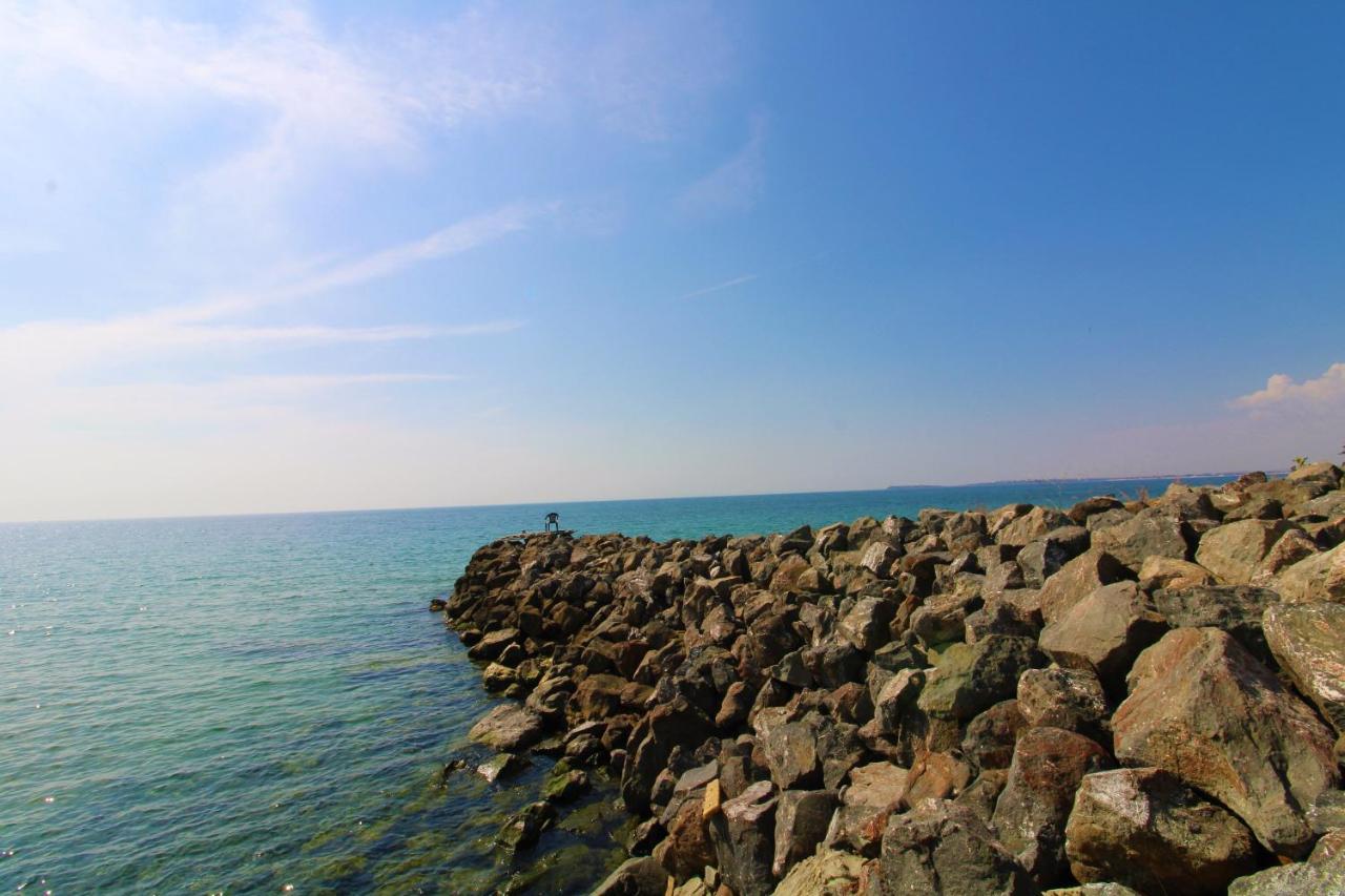 Fort Noks - Menada Apartments Sveti Vlas Esterno foto